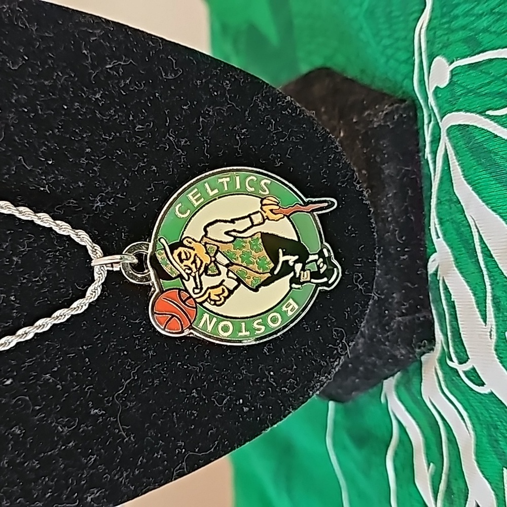 Boston Celtics necklace, 2" metal pendant on 18" stainless steel rope ch…